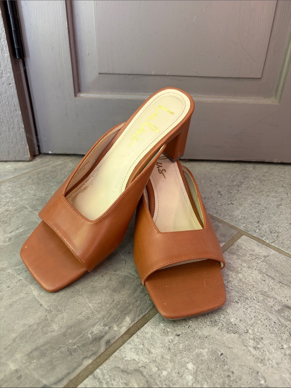 Lulu's Cognac Square-Toe Block Heel Mules